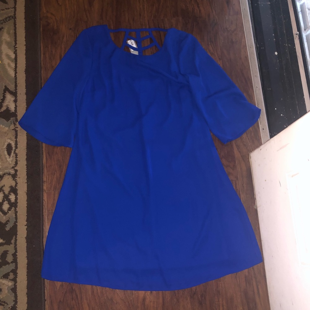 NWT APT. 9 SIZE 2 BLUE DRESS